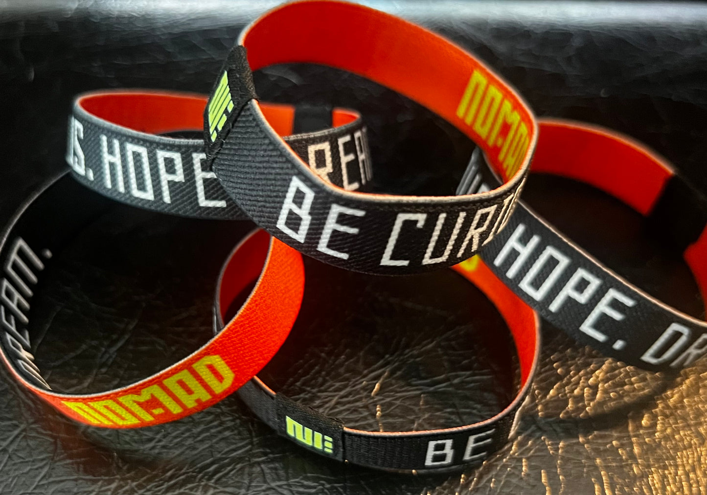 NIE - BE CURIOUS. HOPE. DREAM. Fabric Elastic Wristband